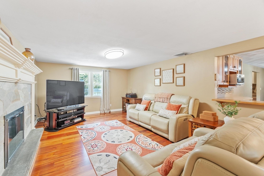 9 Brookbridge Road Peabody, MA 01960 - Photo 14 of 42