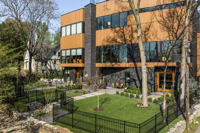 $1,650,000 | 108 46th Avenue North, Nashville, TN 37209