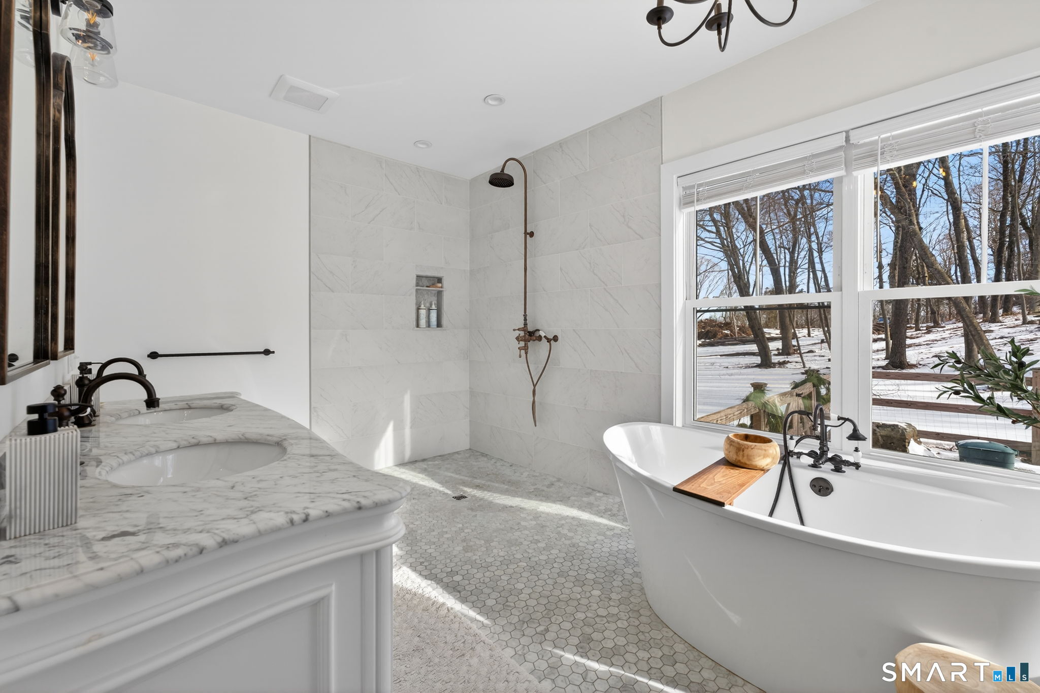 11 Ridgewood Club Road Prospect, CT 06712 - Photo 14 of 35 Primary bath