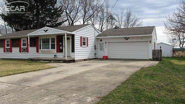 5912 McGrandy Road Bridgeport, MI 48722 - Photo 12 of 17 21122577-11.JPG