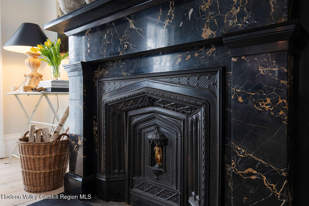 3705 Main Street Stone Ridge, NY 12484 - Photo 14 of 48 3705MainSt_StoneRidge_Selects127