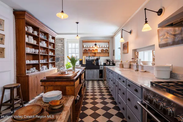 $1,950,000 | 3705 Main Street, Stone Ridge, NY 12484