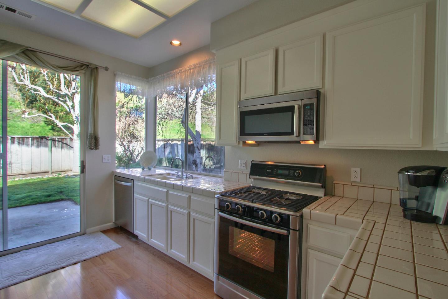 21052 Country Park Road Salinas, CA 93908 - Photo 7 of 20 Gallery Image 7