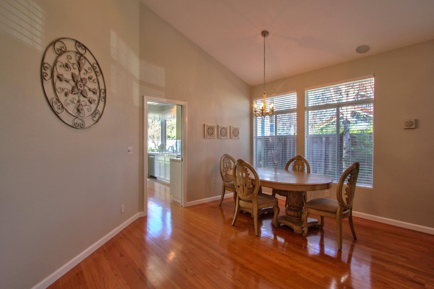 21052 Country Park Road Salinas, CA 93908 - Photo 9 of 20 Gallery Image 9