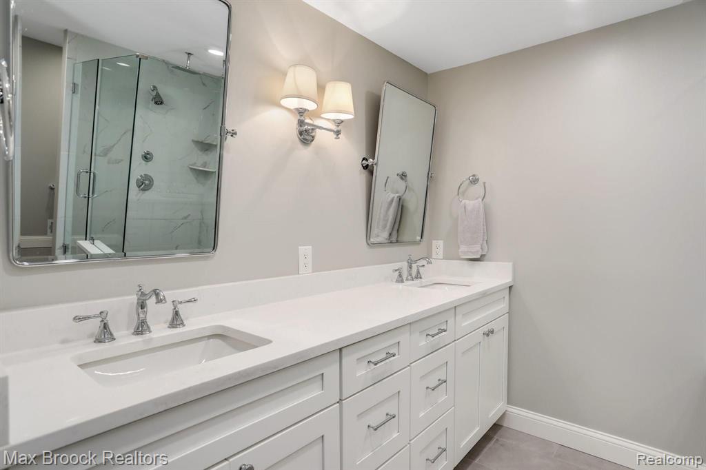 3125 Summit Ridge Drive Rochester Hills, MI 48306 - Photo 21 of 46