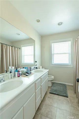 $565,000 | 1217 West Ave H 7, Lancaster, CA 93534