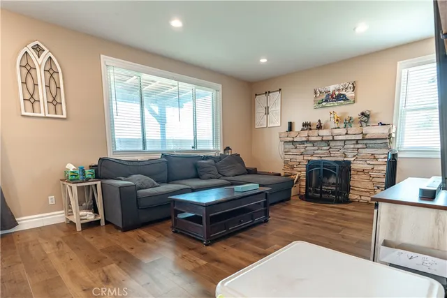 $565,000 | 1217 West Ave H 7, Lancaster, CA 93534