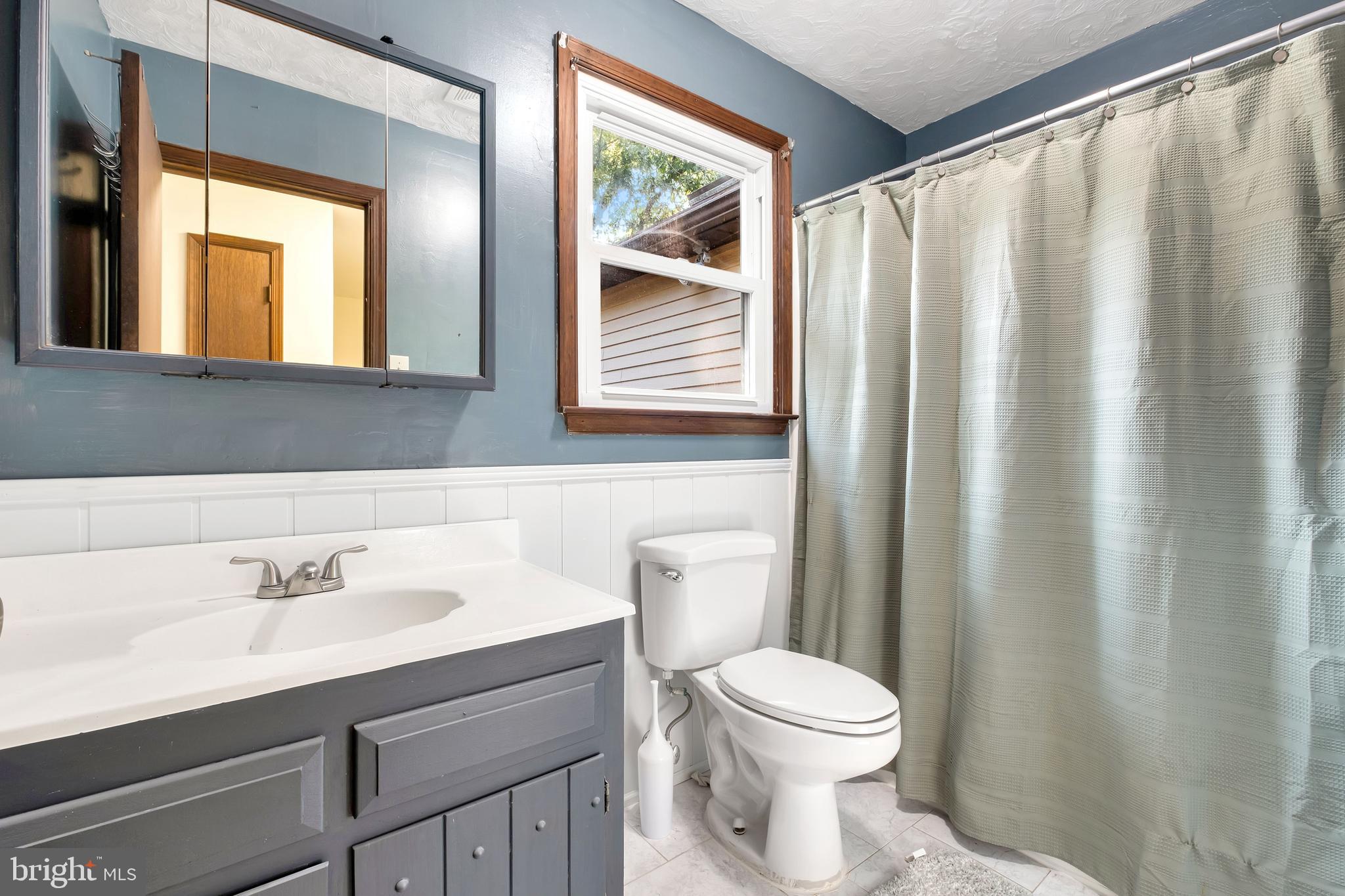 16 Mill Chase Road Southampton, NJ 08088 - Photo 32 of 45 Full Hallway Bathroom
