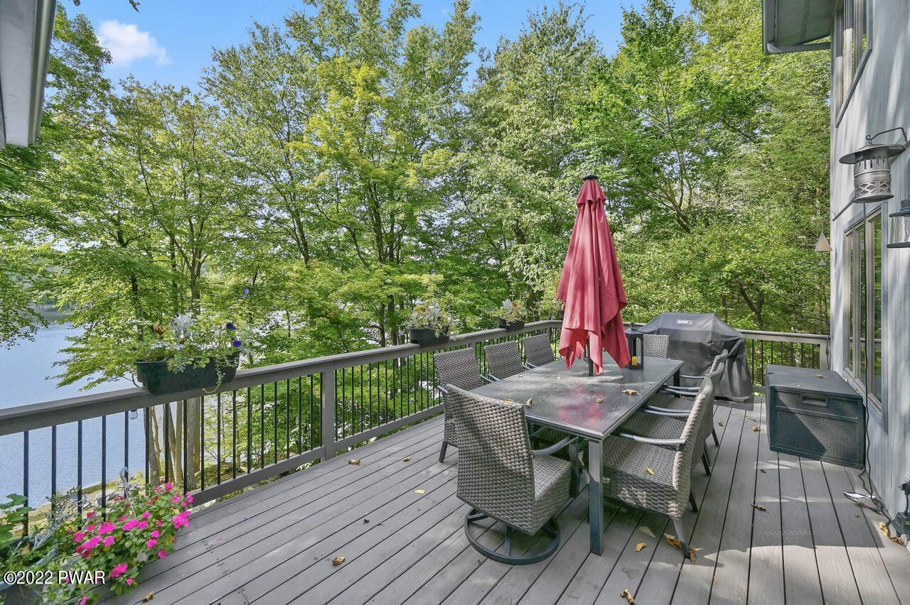 21 Roamingwood Road Lake Ariel, PA 18436 - Photo 38 of 85