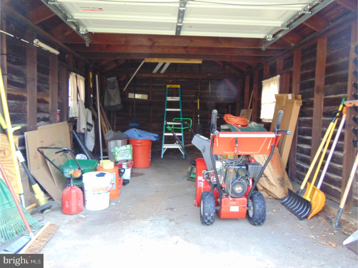 126 West Spring Garden Street Palmyra, NJ 08065 - Photo 8 of 23 Garage