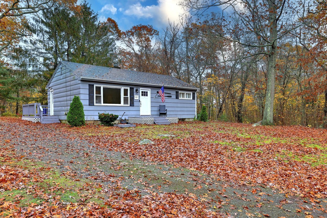 52 Briar Patch Road Stonington, CT 06378 - Photo 1 of 1