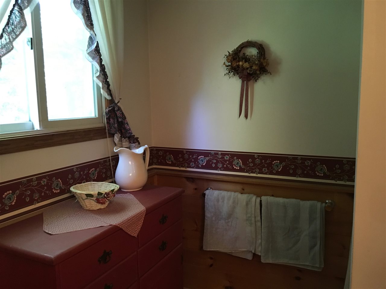27 Black Cove Road Wakefield, NH 03872 - Photo 10 of 25