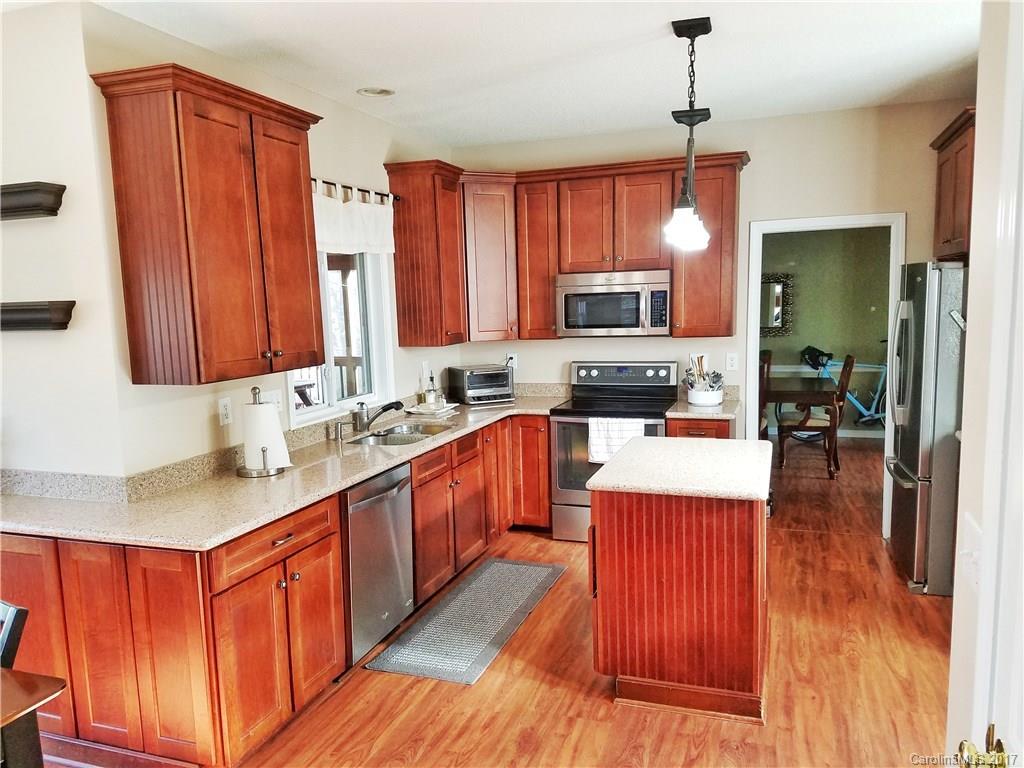 409 St George Road Fort Mill, SC 29708 - Photo 2 of 18