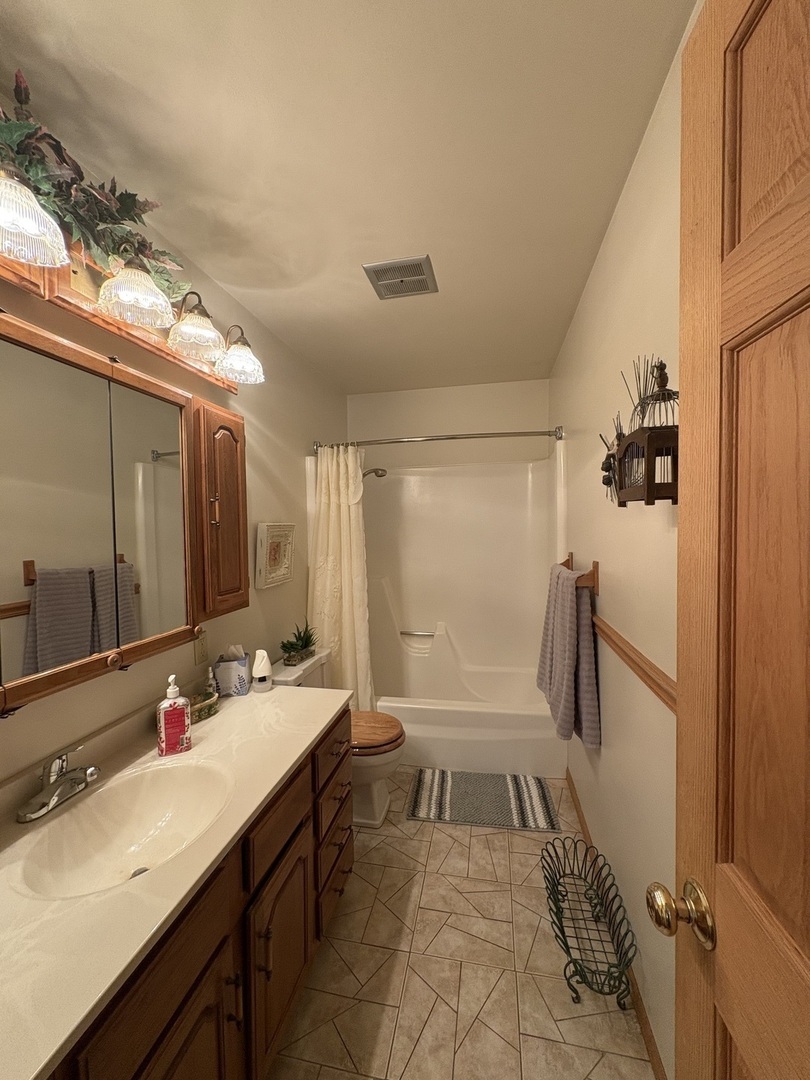 753 Fort Street Ottawa, IL 61350 - Photo 18 of 39