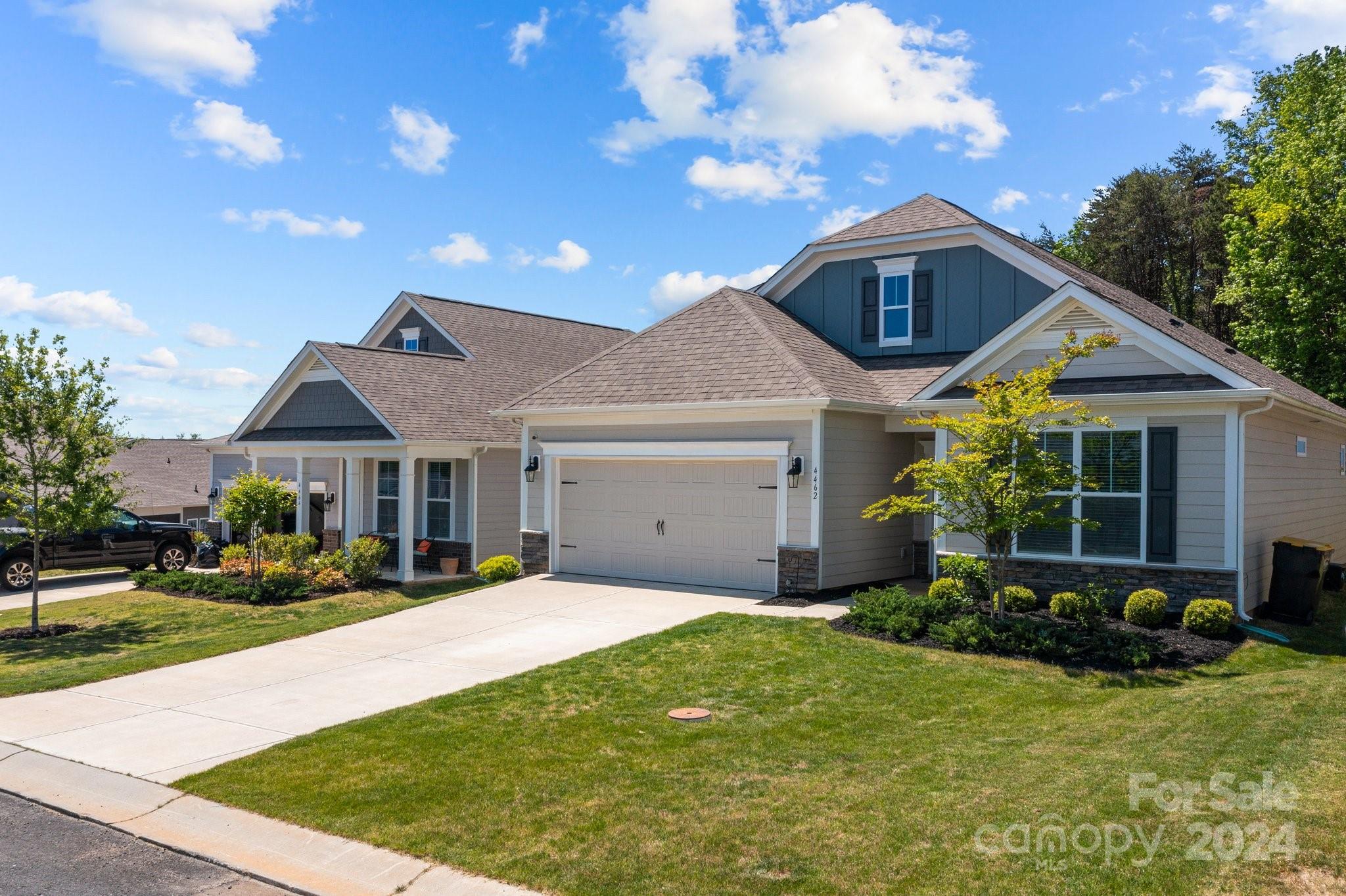 4462 Streamside Road Denver, NC 28037 - Photo 2 of 42 Gallery Image 2