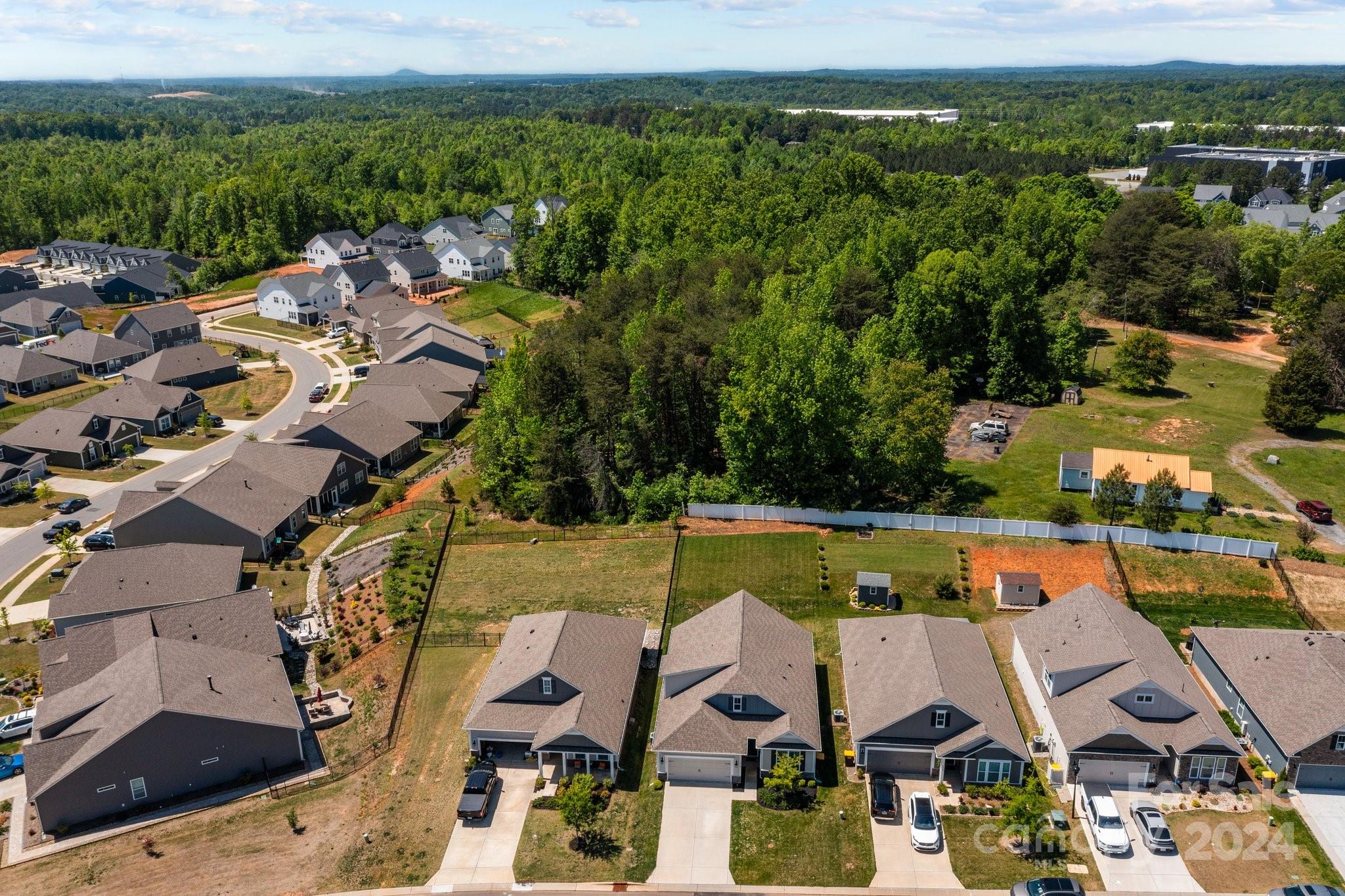 4462 Streamside Road Denver, NC 28037 - Photo 39 of 42 Gallery Image 39