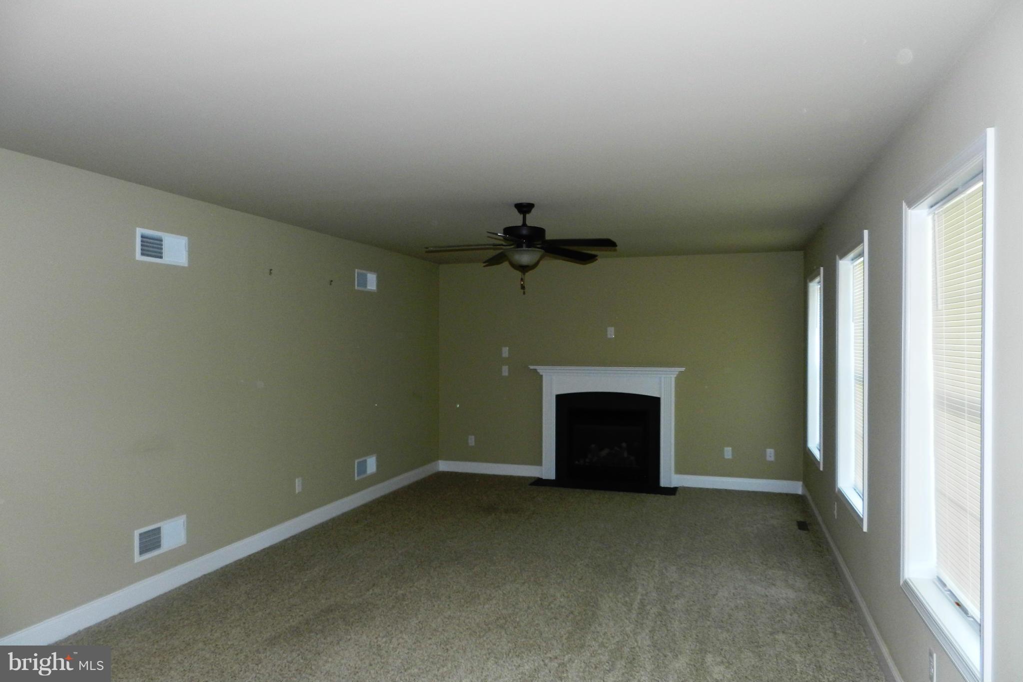 1709 Warm Spring Road Chambersburg, PA 17202 - Photo 9 of 24 Family Room