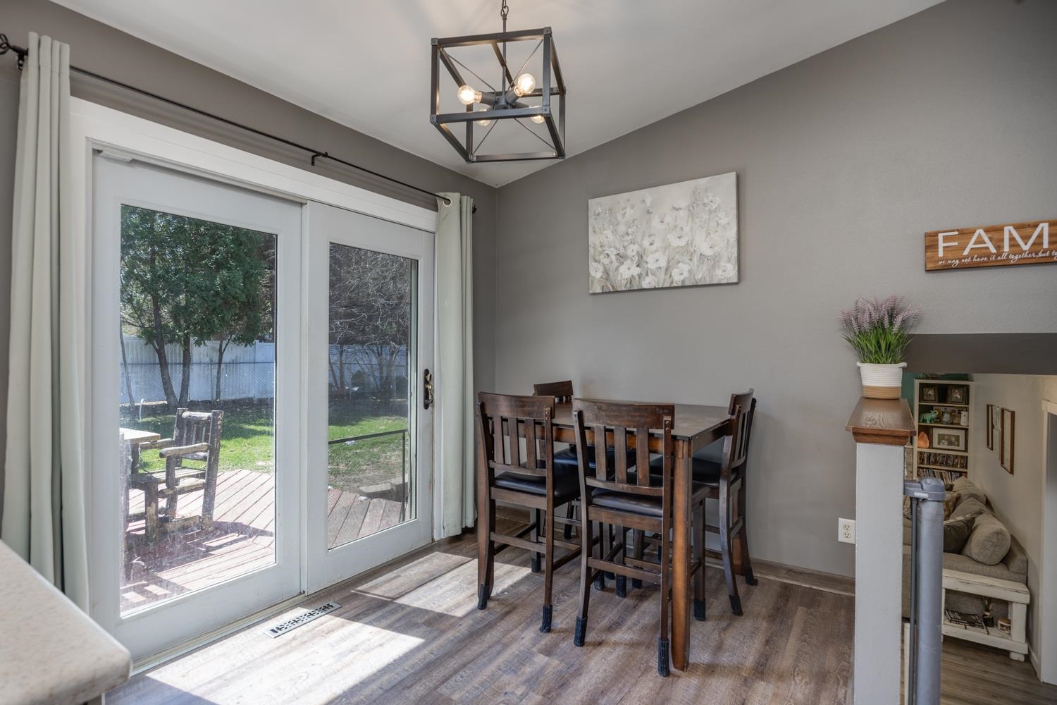 4709 Hamlet Place Madison, WI 53714 - Photo 11 of 31