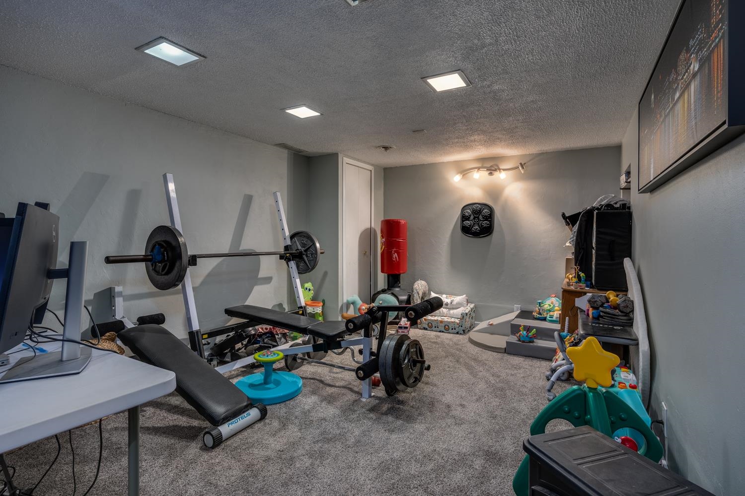 4709 Hamlet Place Madison, WI 53714 - Photo 24 of 31