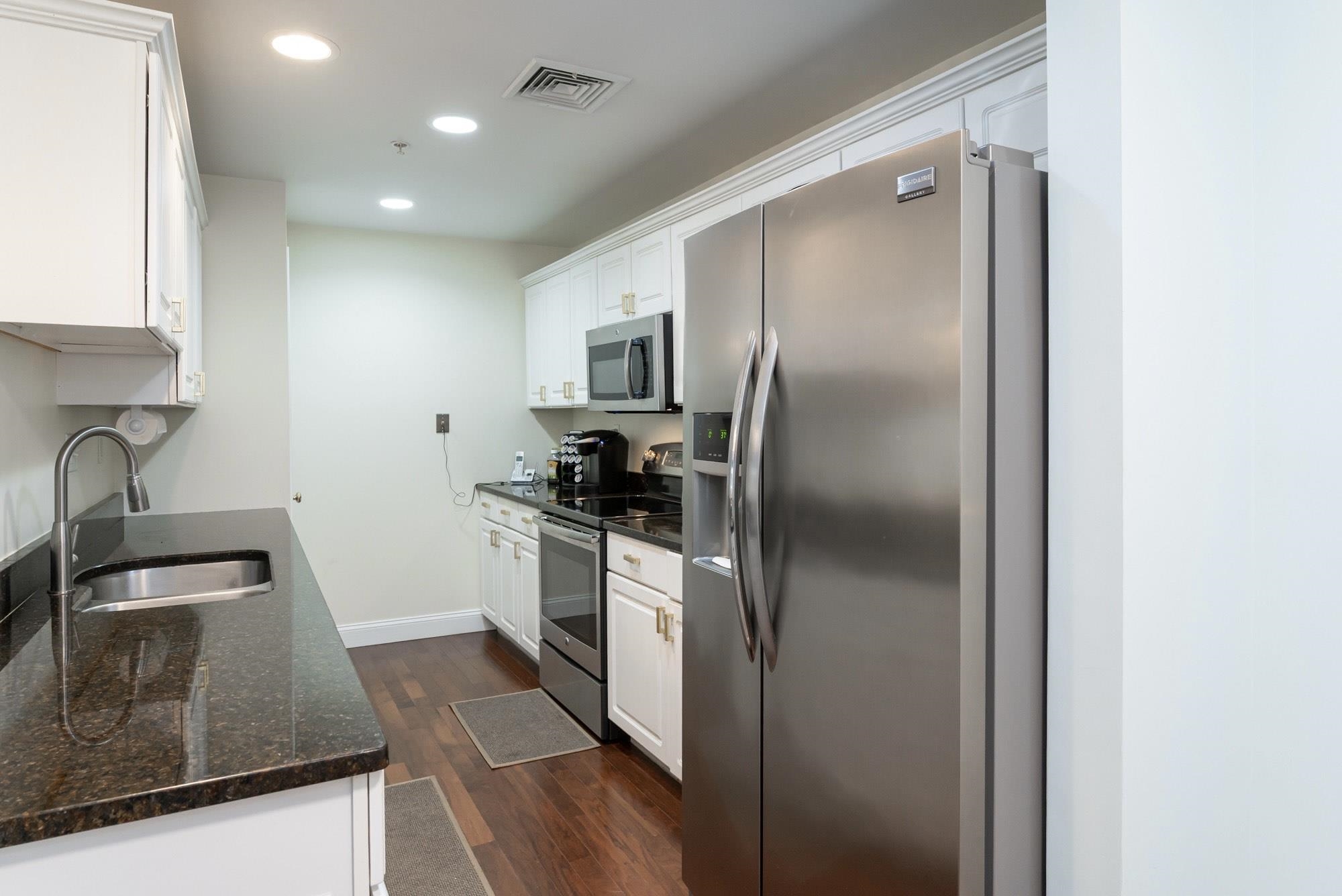 59 Cluff Road, Unit 62 Salem, NH 03079 - Photo 5 of 27