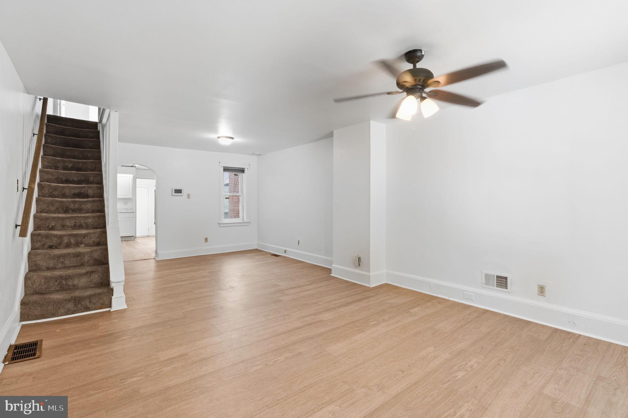 348 Valley Road Coatesville, PA 19320 - Photo 5 of 24