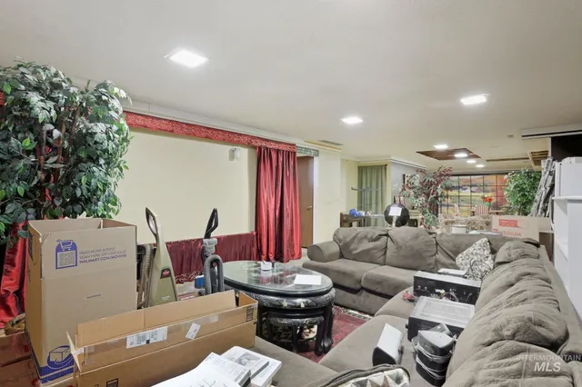 $455,000 | 3081 East 3400 North, Twin Falls, ID 83301