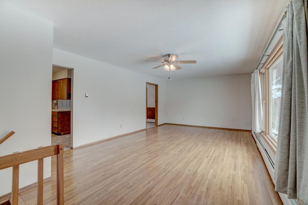 2002 Fairmeadows Road Stillwater, MN 55082 - Photo 3 of 24 Gallery Image 3