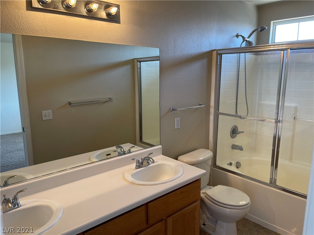 784 Spotted Eagle Street Henderson, NV 89015 - Photo 9 of 16