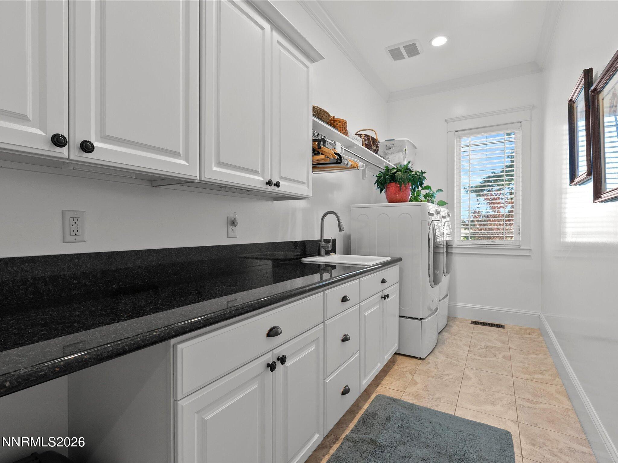 201 South Argyle Court Reno, NV 89511 - Photo 51 of 95 Laundry Room