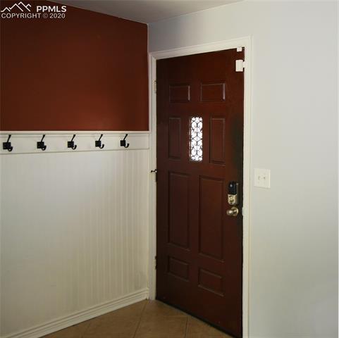 4660 Ridgeglen Road Colorado Springs, CO 80918 - Photo 2 of 7