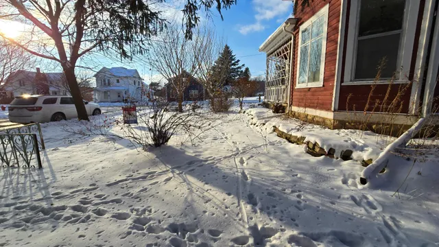 $70,000 | 315 West Newburg Avenue, Mabel, MN 55954