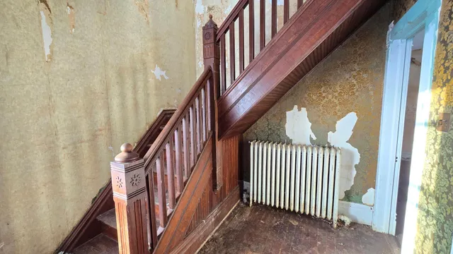 $70,000 | 315 West Newburg Avenue, Mabel, MN 55954