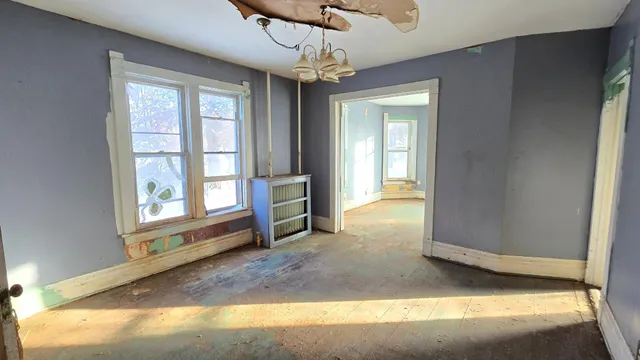 $70,000 | 315 West Newburg Avenue, Mabel, MN 55954