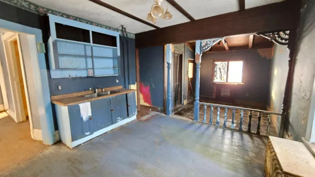 $70,000 | 315 West Newburg Avenue, Mabel, MN 55954