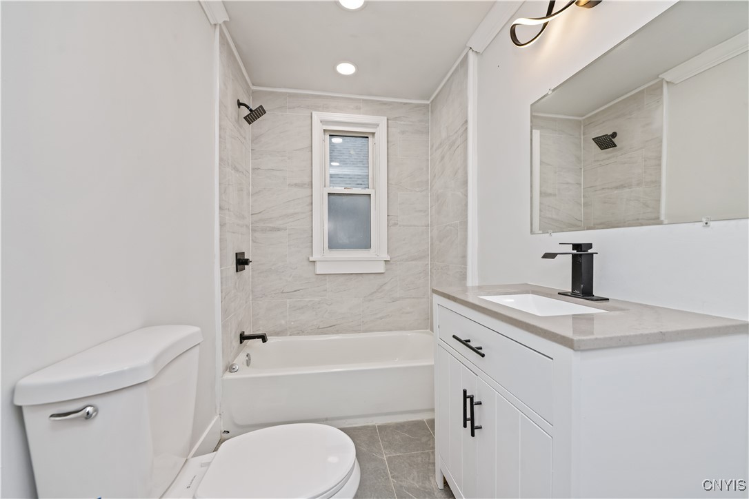 66 Kohlman Street, Unit 2 Rochester, NY 14621 - Photo 14 of 32 Gallery Image 14
