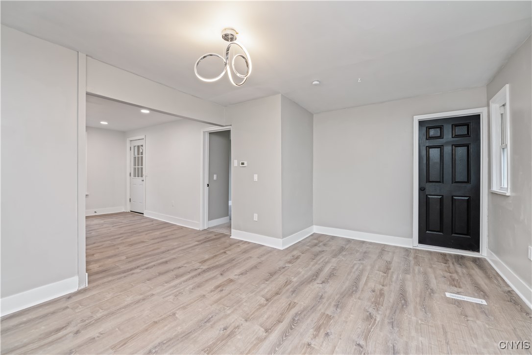 66 Kohlman Street, Unit 2 Rochester, NY 14621 - Photo 20 of 32 Gallery Image 20
