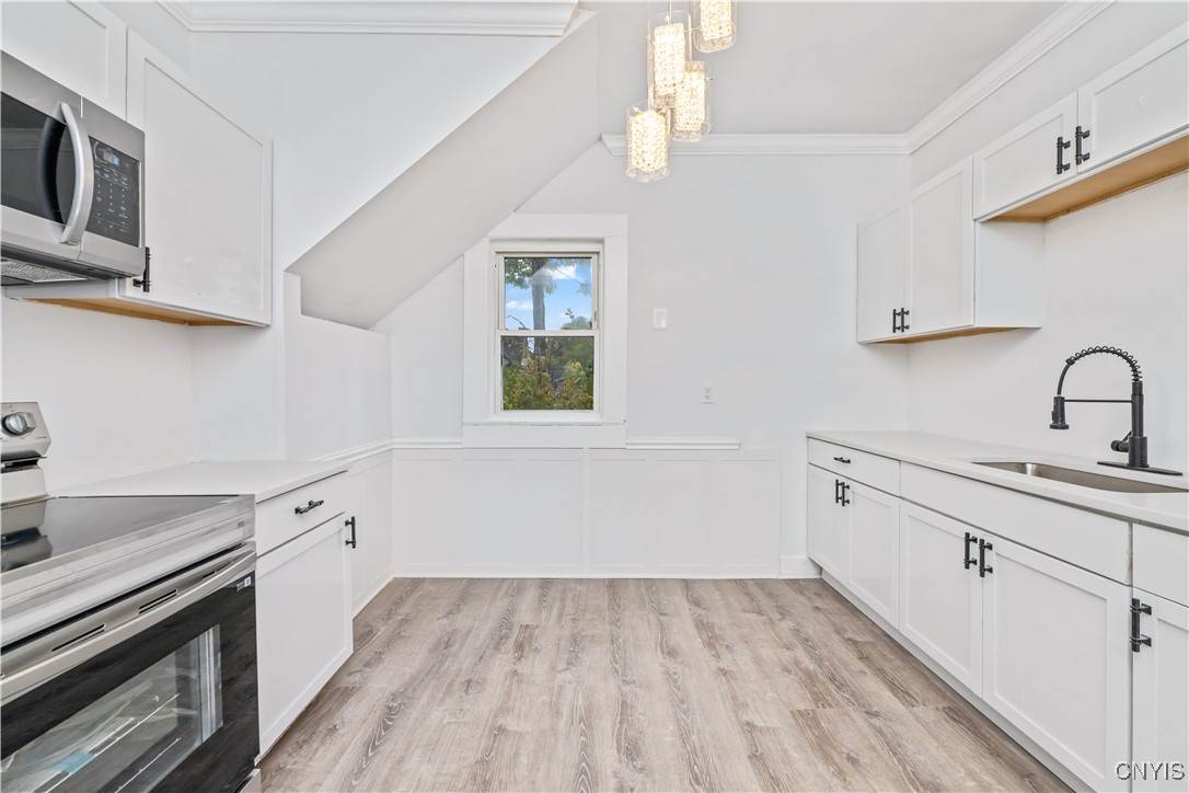 66 Kohlman Street, Unit 2 Rochester, NY 14621 - Photo 3 of 32 Gallery Image 3
