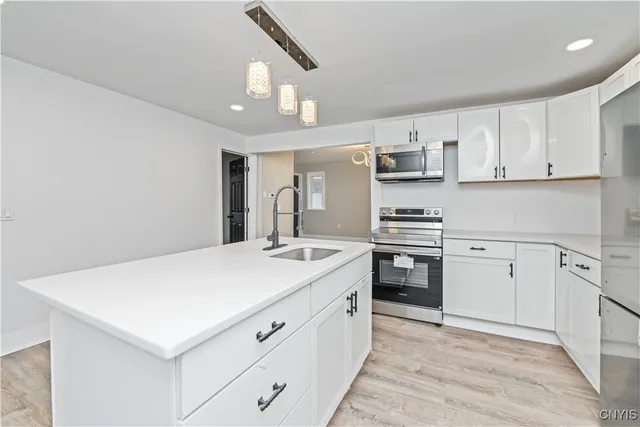 $114,000 | 66 Kohlman Street, Unit 2, Rochester, NY 14621