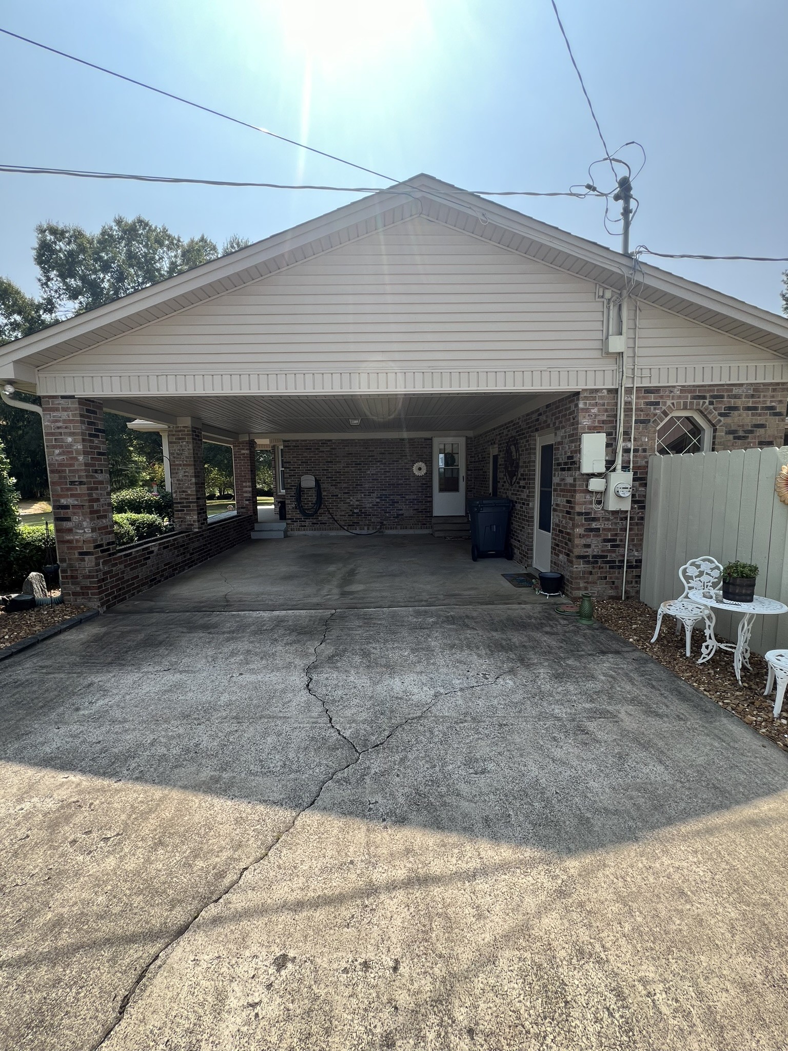 676 Old Gallatin Road Portland, TN 37148 - Photo 2 of 54 a view of a garage