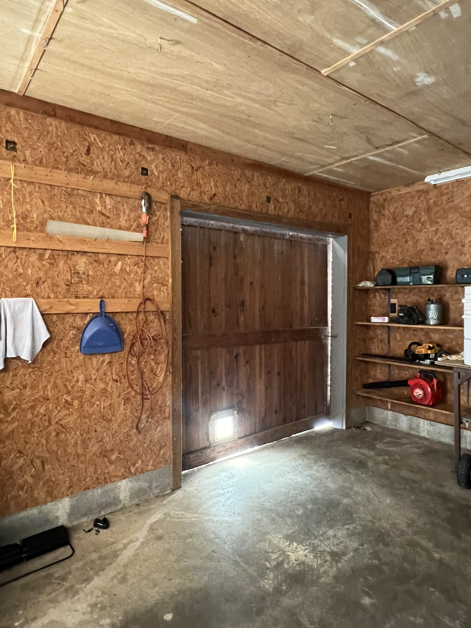676 Old Gallatin Road Portland, TN 37148 - Photo 40 of 54 Inside Garage