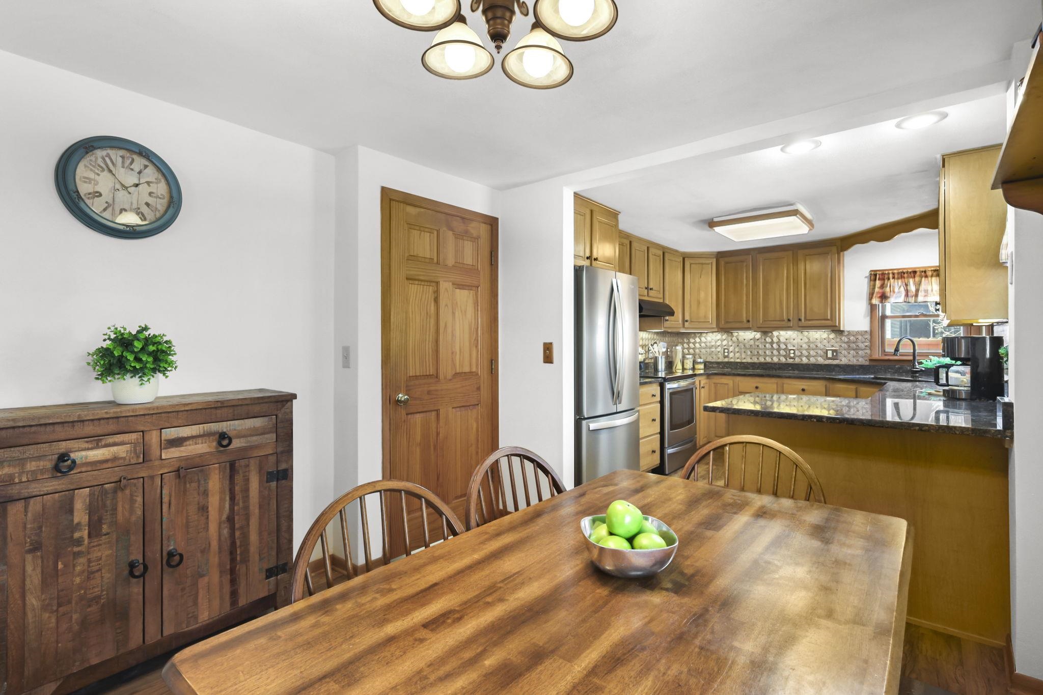 10819 Highway 14 Brooklyn, WI 53521 - Photo 15 of 54