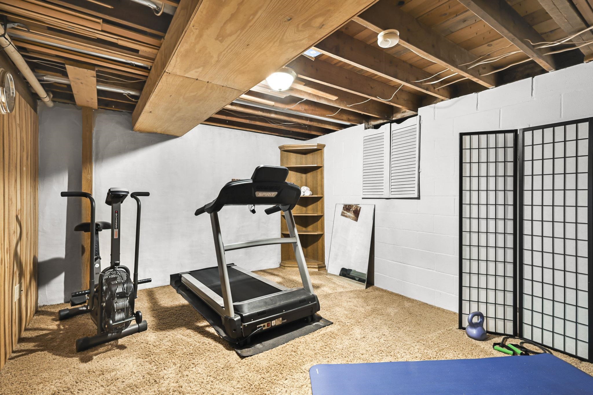 10819 Highway 14 Brooklyn, WI 53521 - Photo 34 of 54