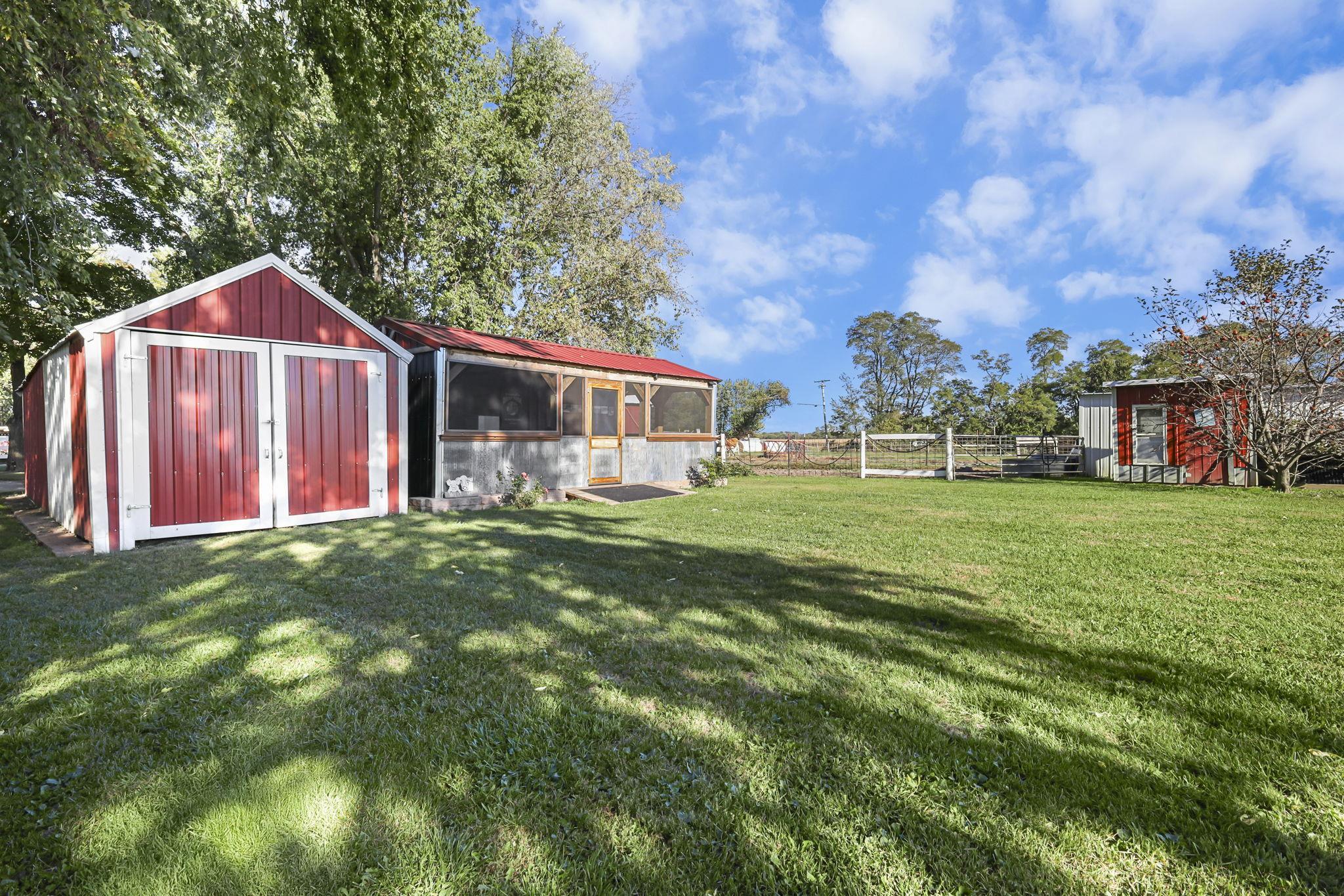 10819 Highway 14 Brooklyn, WI 53521 - Photo 40 of 54