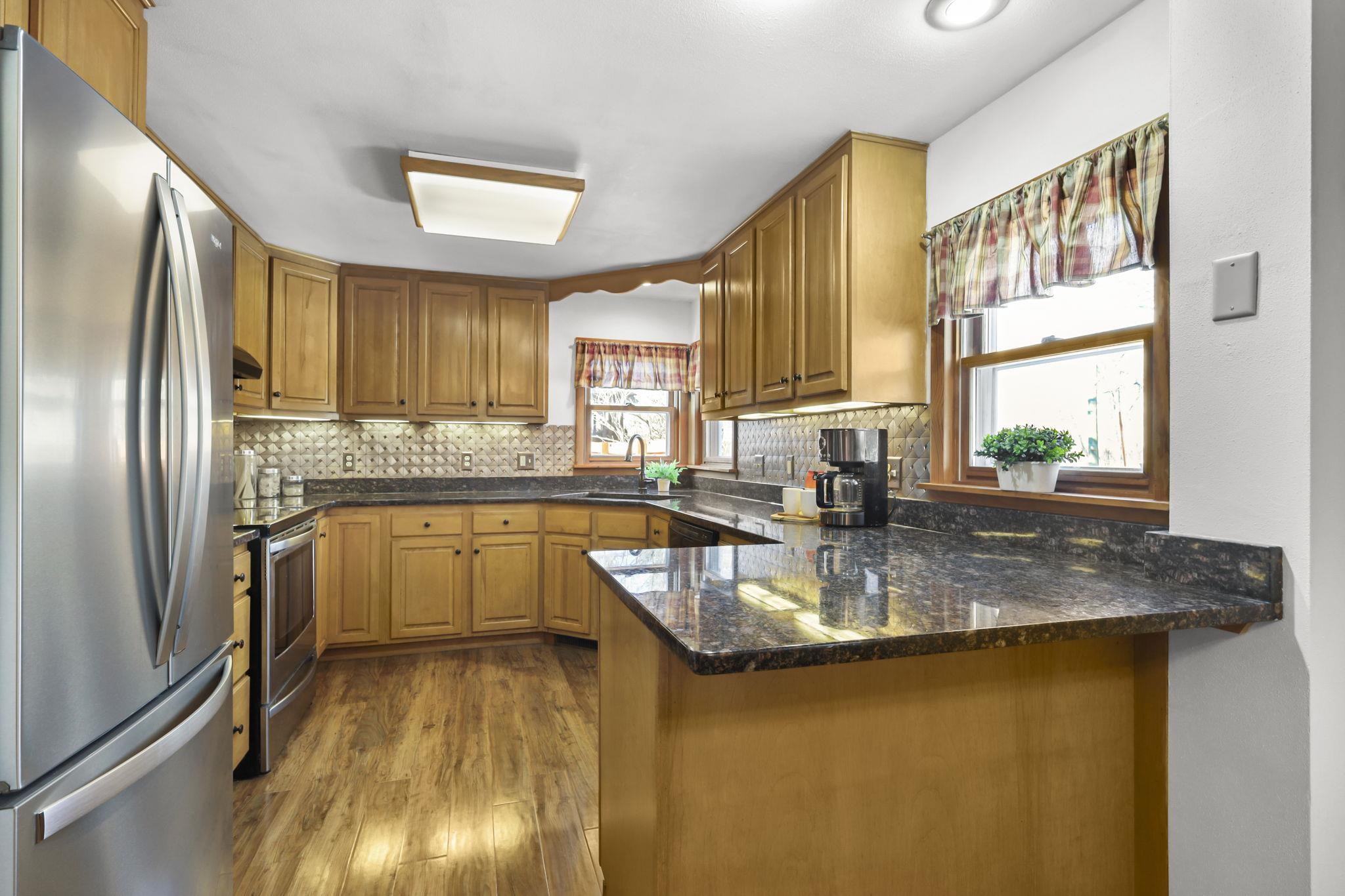 10819 Highway 14 Brooklyn, WI 53521 - Photo 9 of 54