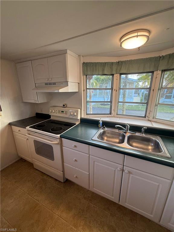 9 Oregon Trail, Unit 68 Naples, FL 34113 - Photo 3 of 9