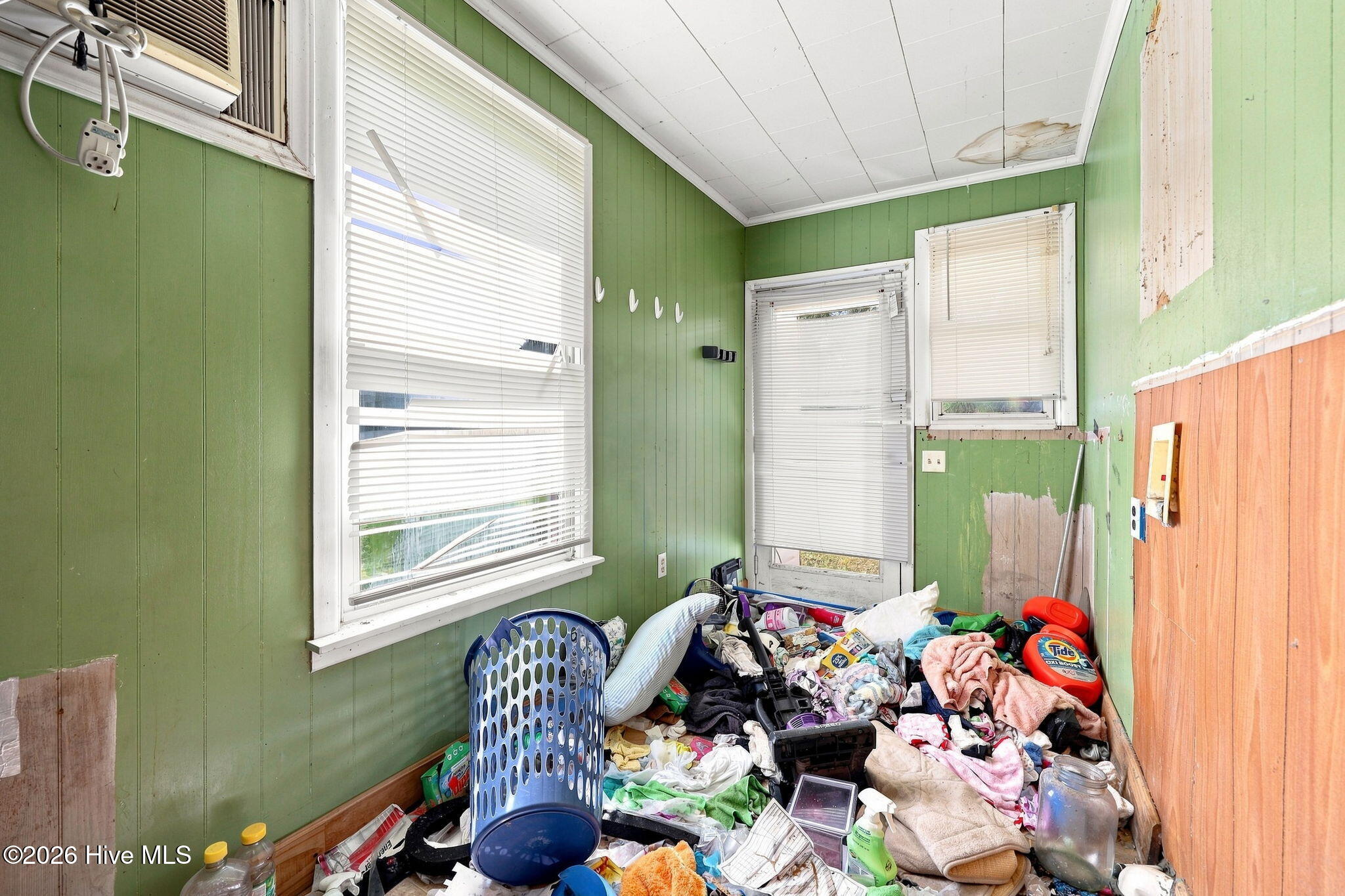 105 Brick Kiln Road Washington, NC 27889 - Photo 28 of 47 Laundry Room