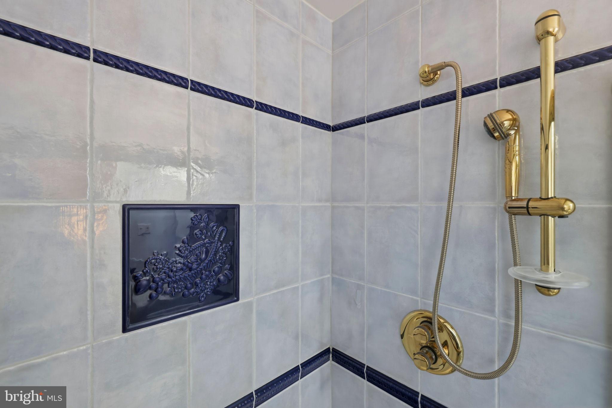 7211 Ashview Drive Springfield, VA 22153 - Photo 21 of 74 Primary Bathroom