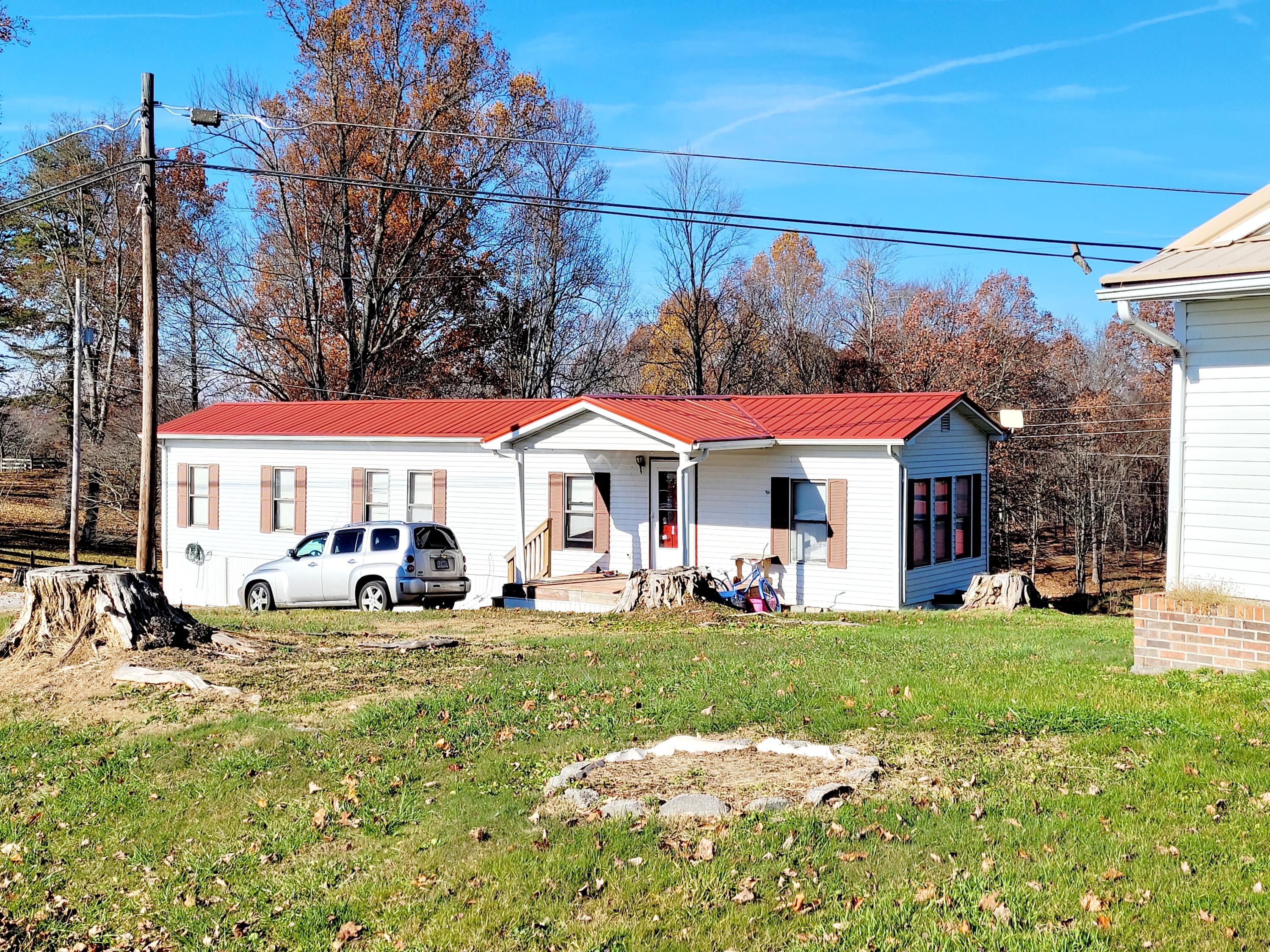 3350 DC Caney Ridge Road Clintwood, VA 24228 - Photo 14 of 28 20211117_140949