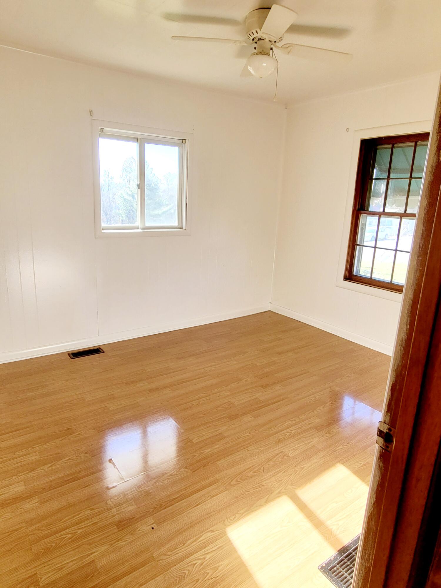 3350 DC Caney Ridge Road Clintwood, VA 24228 - Photo 25 of 28 20211117_143635