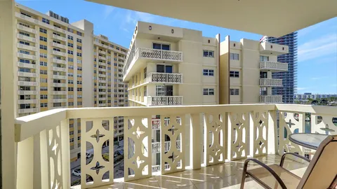 $275,000 | 1825 South Ocean Drive, Unit 908, Hallandale Beach, FL 33009